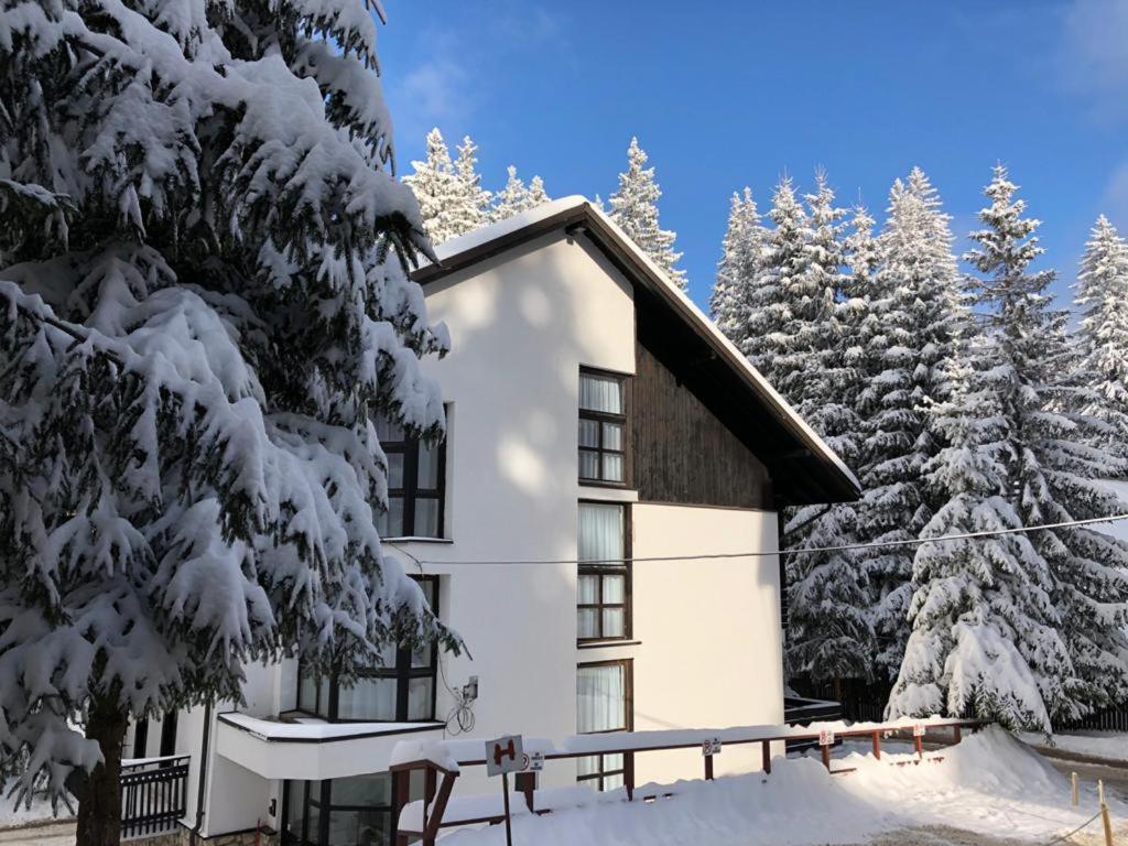 Montana Residence Пояна Брашов Екстериор снимка